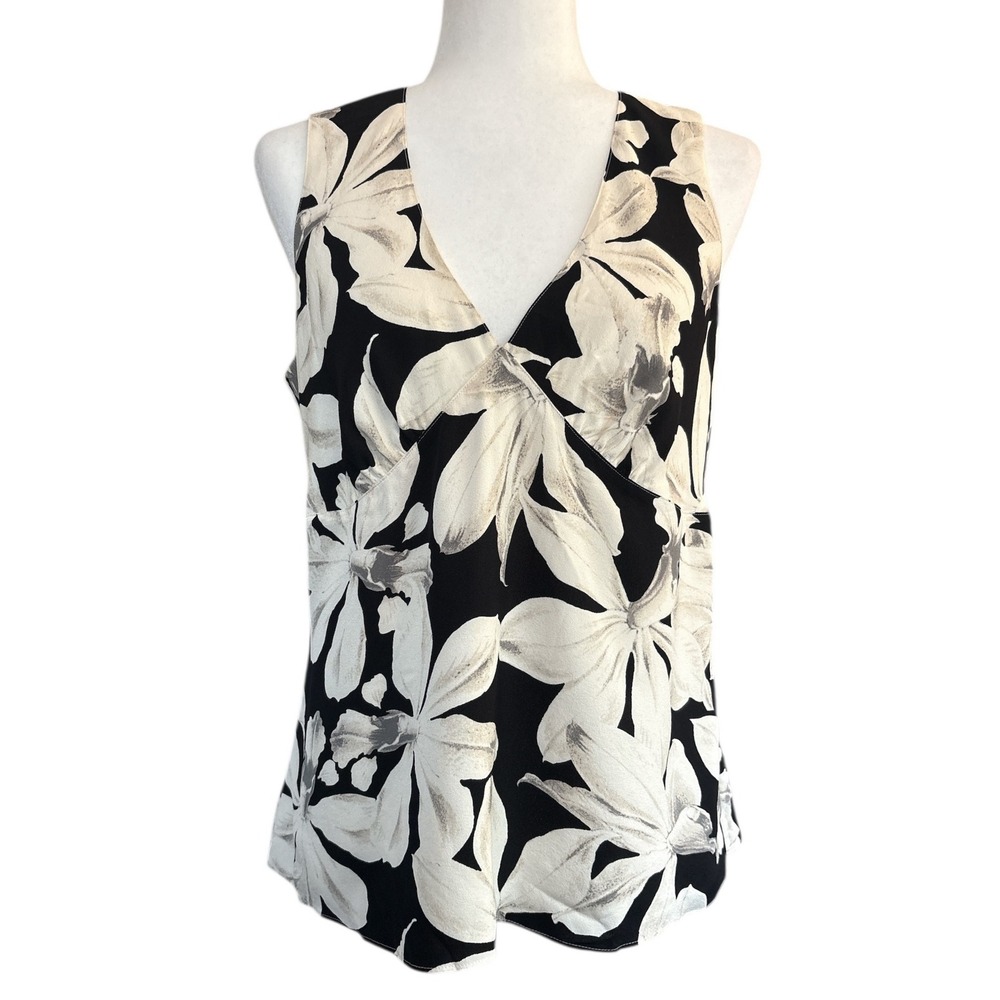 Banana Republic Black and Cream Floral Sleeveless V-Neck Blouse